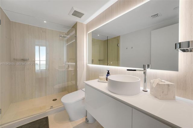 3301 NE 183rd St 3101, Aventura, FL 33160