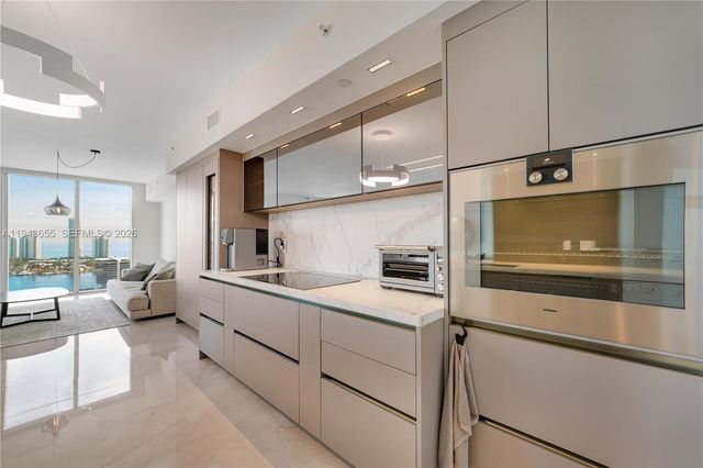 3301 NE 183rd St 3101, Aventura, FL 33160