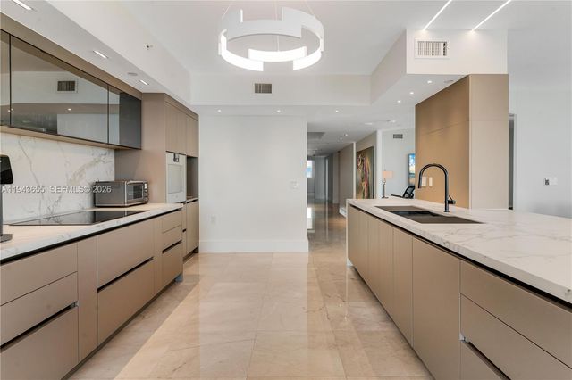 3301 NE 183rd St 3101, Aventura, FL 33160