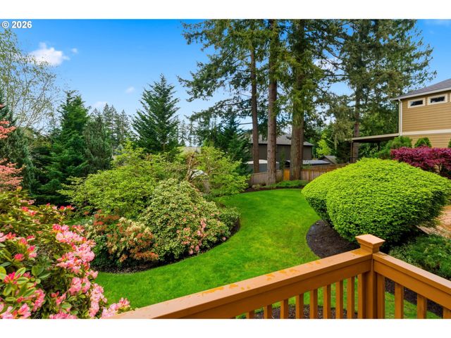 5904 Nw INGLEWOOD Ct, Camas, WA 98607