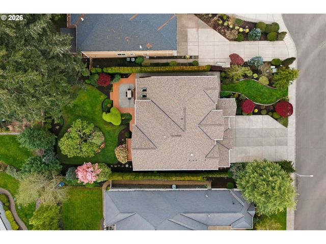 5904 Nw INGLEWOOD Ct, Camas, WA 98607