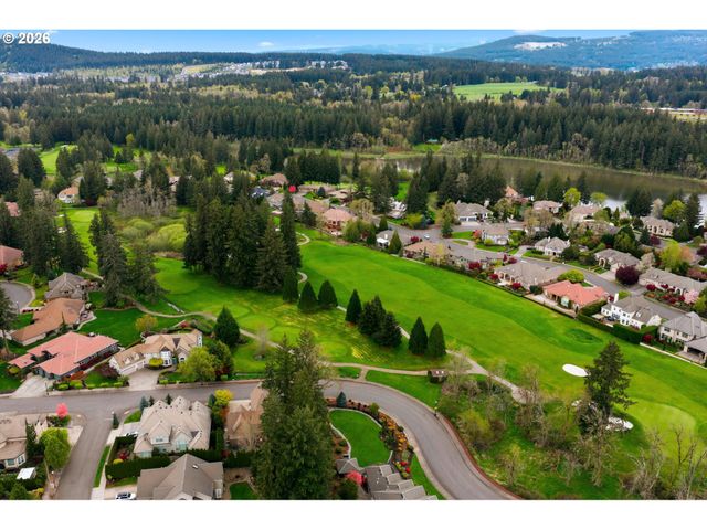 5904 Nw INGLEWOOD Ct, Camas, WA 98607