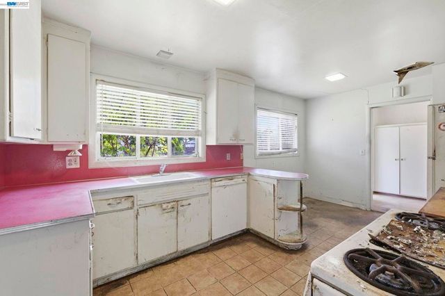 3165 Euclid Ave, Concord, CA 94519