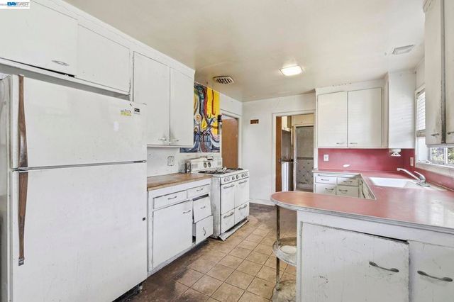 3165 Euclid Ave, Concord, CA 94519