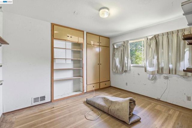 3165 Euclid Ave, Concord, CA 94519