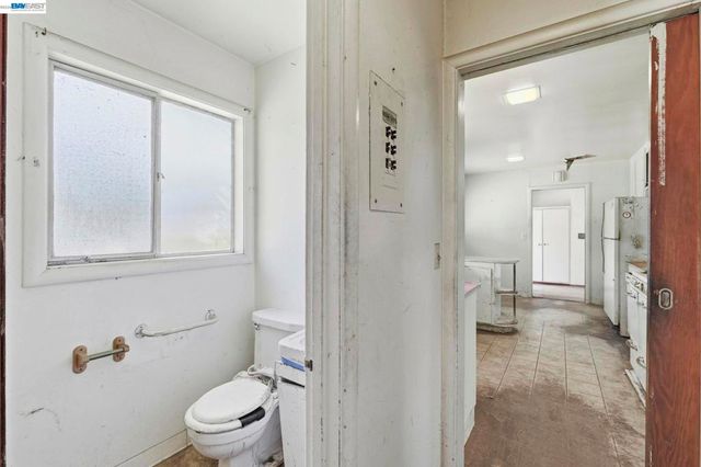 3165 Euclid Ave, Concord, CA 94519