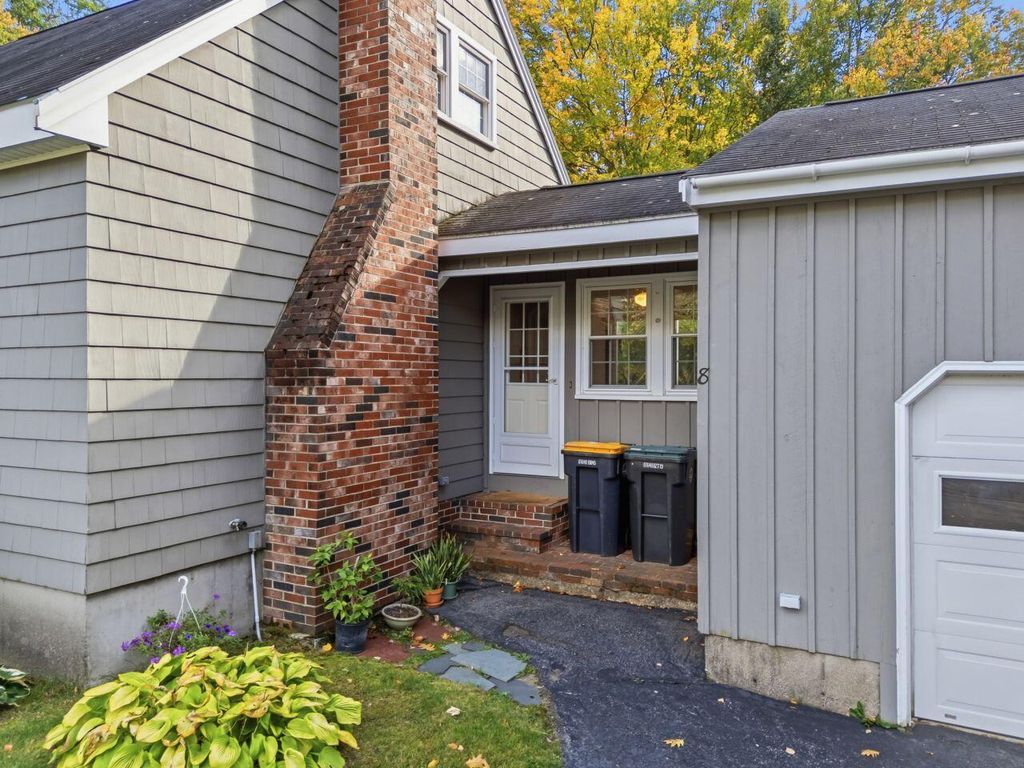 8 Plymouth Drive, Scarborough, ME 04074 — photo 3