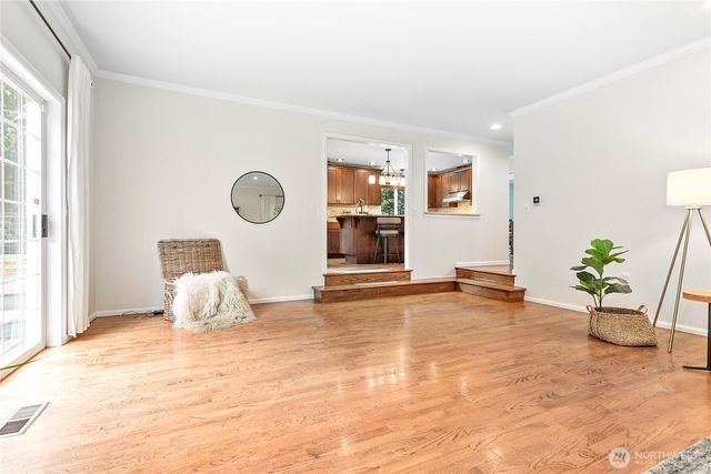 329 Viewcrest Road, Bellingham, WA 98229