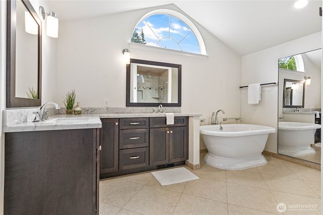 329 Viewcrest Road, Bellingham, WA 98229