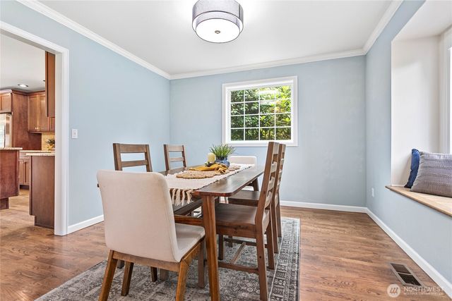 329 Viewcrest Road, Bellingham, WA 98229
