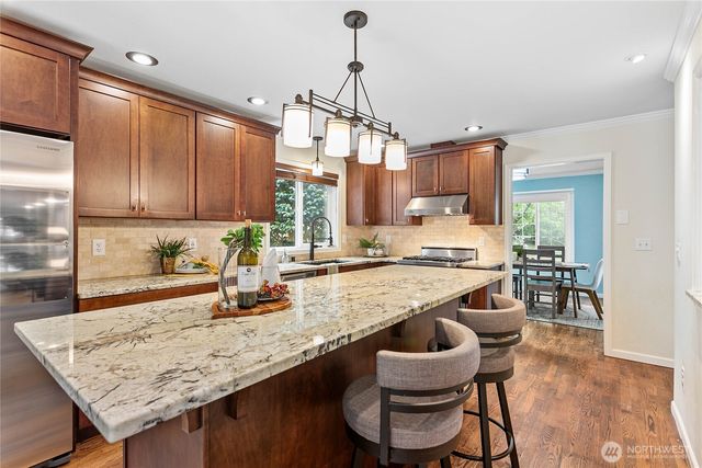 329 Viewcrest Road, Bellingham, WA 98229