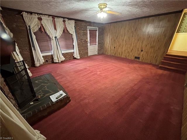 7323 Shadyside Drive, Summerfield, NC 27358