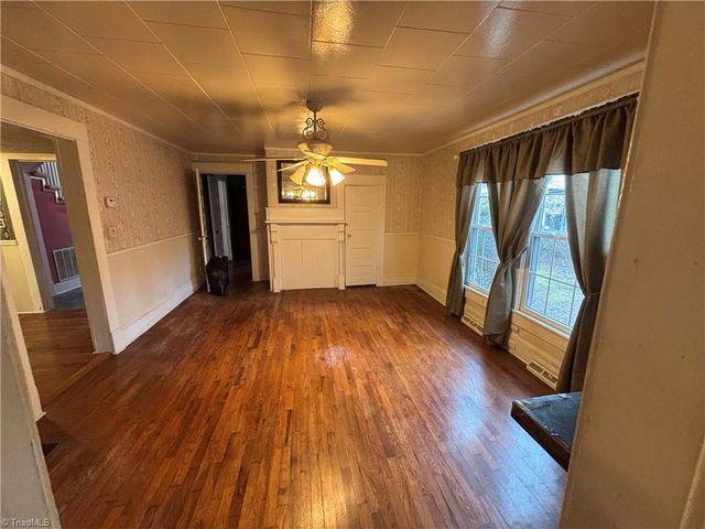 7323 Shadyside Drive, Summerfield, NC 27358