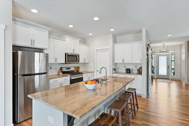 3315 S Custer Ln, Spokane, WA 99223