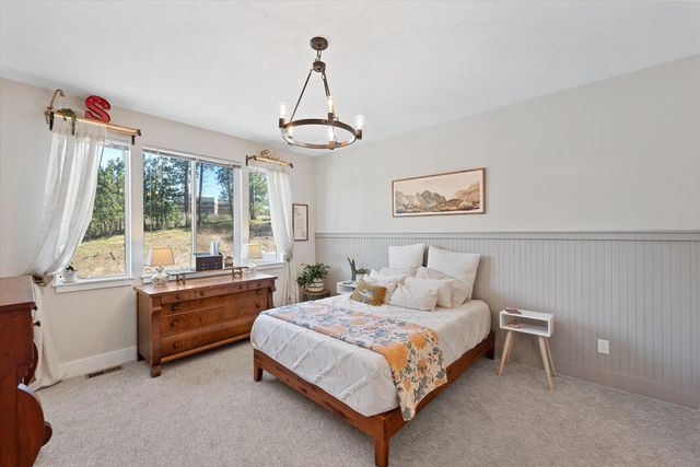 3315 S Custer Ln, Spokane, WA 99223