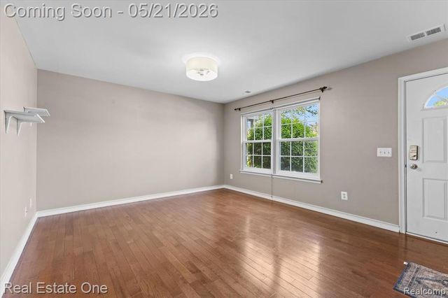 19848 Irongate Court, Northville, MI 48167