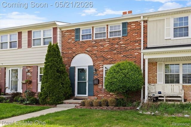 19848 Irongate Court, Northville, MI 48167