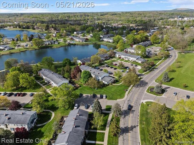 19848 Irongate Court, Northville, MI 48167