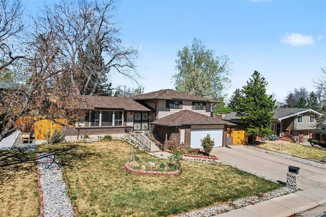 9755 W Iowa Drive, Lakewood, CO 80232