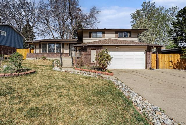 9755 W Iowa Drive, Lakewood, CO 80232