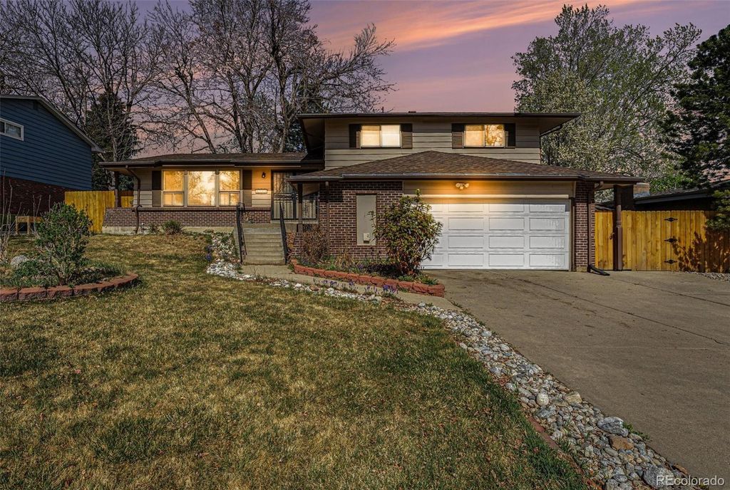 9755 W Iowa Drive, Lakewood, CO 80232