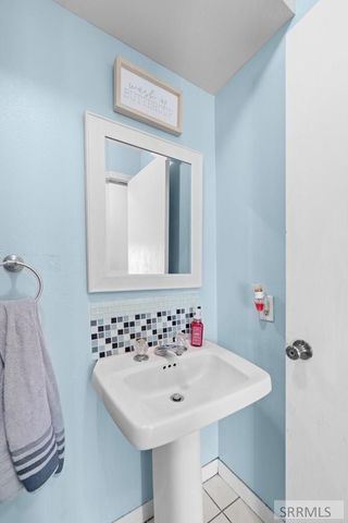 1699 Wagon Wheel Road, Blackfoot, ID 83221