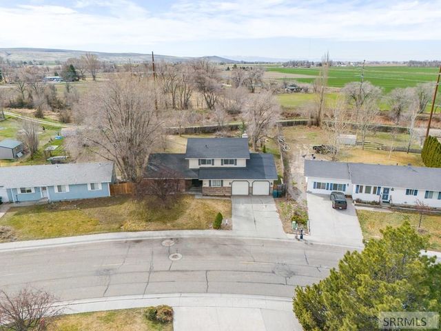 1699 Wagon Wheel Road, Blackfoot, ID 83221