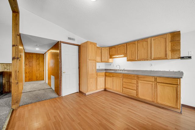 12732 Whitcomb Street, Crown Point, IN 46307