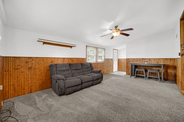 12732 Whitcomb Street, Crown Point, IN 46307