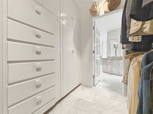 1095 Mansion Ridge Road, Santa Fe, NM 87501