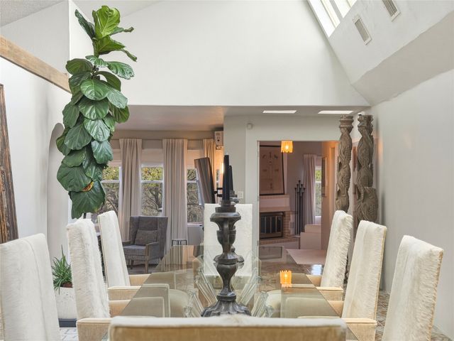 1095 Mansion Ridge Road, Santa Fe, NM 87501