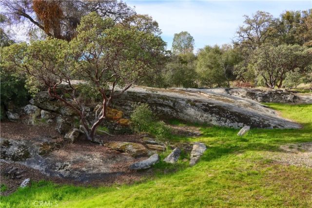 40740 Road 425A, Oakhurst, CA 93644