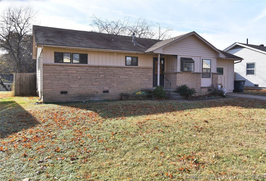 5746 E 26th Place, Tulsa, OK 74114