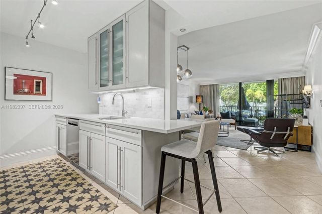 1201 River Reach Dr 102, Fort Lauderdale, FL 33315