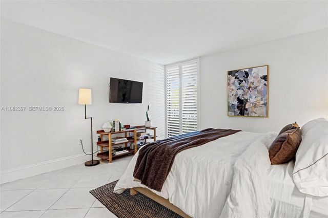 1201 River Reach Dr 102, Fort Lauderdale, FL 33315