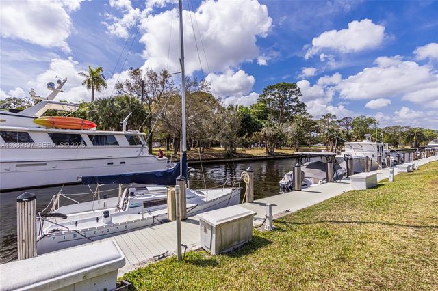 1201 River Reach Dr 102, Fort Lauderdale, FL 33315