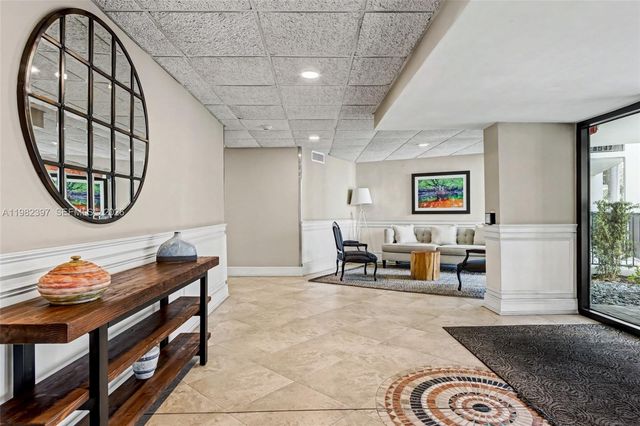 1201 River Reach Dr 102, Fort Lauderdale, FL 33315