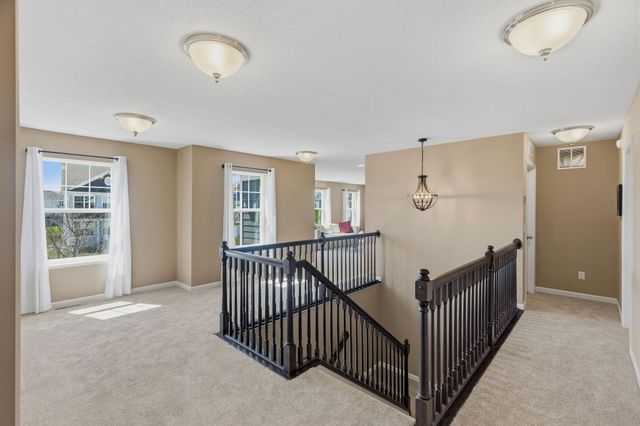 3863 Founders Path, Chaska, MN 55318