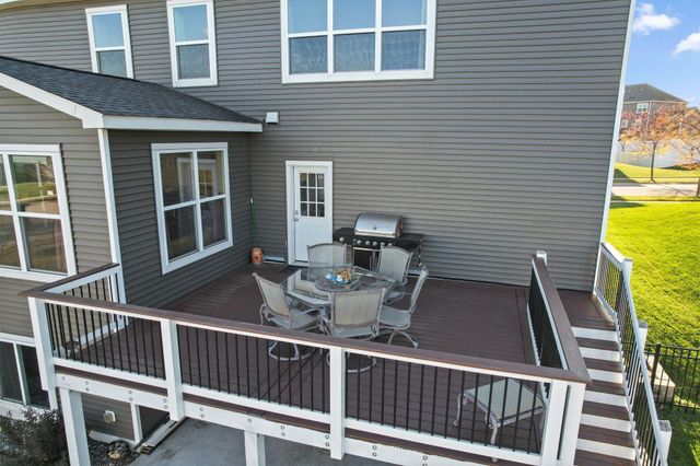 3863 Founders Path, Chaska, MN 55318