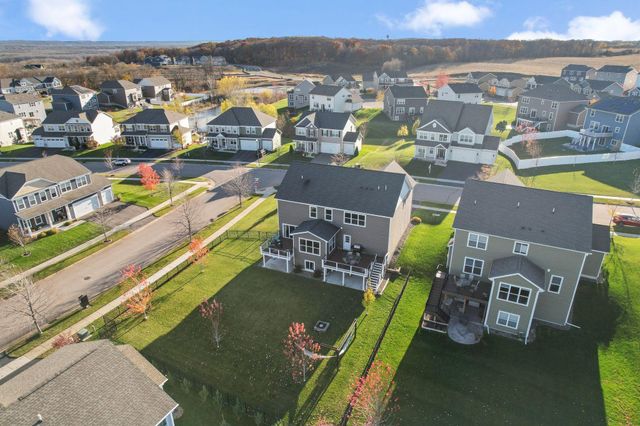 3863 Founders Path, Chaska, MN 55318