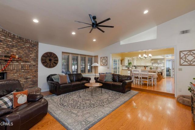 2201 Haggin Oaks Boulevard, Bakersfield, CA 93311
