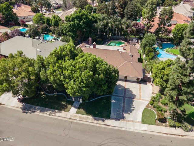 2201 Haggin Oaks Boulevard, Bakersfield, CA 93311