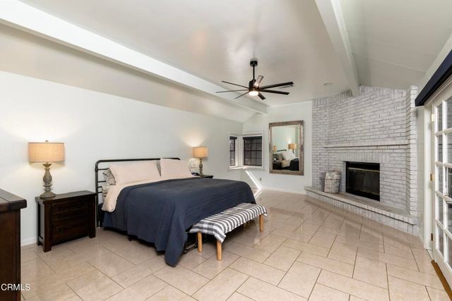 2201 Haggin Oaks Boulevard, Bakersfield, CA 93311