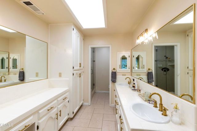 2201 Haggin Oaks Boulevard, Bakersfield, CA 93311