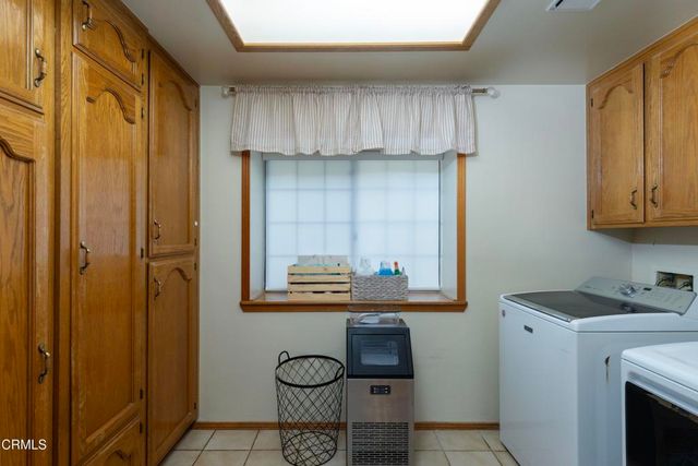 2201 Haggin Oaks Boulevard, Bakersfield, CA 93311