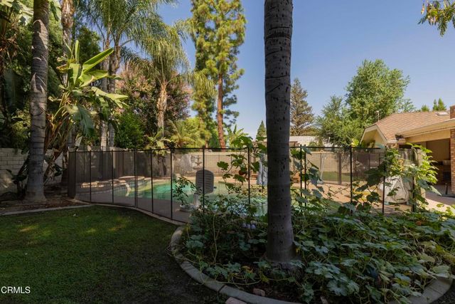 2201 Haggin Oaks Boulevard, Bakersfield, CA 93311