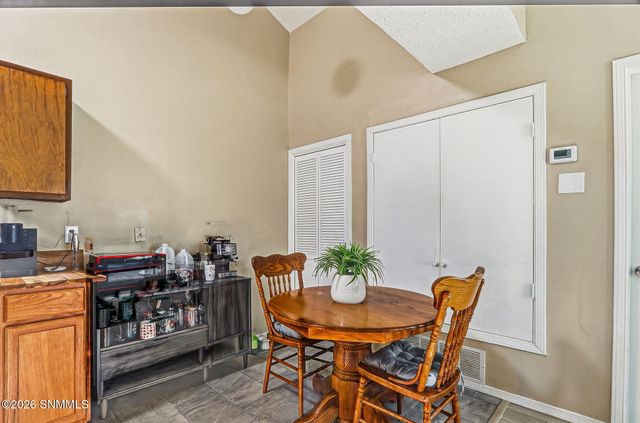 623 Paula Place, Las Cruces, NM 88001