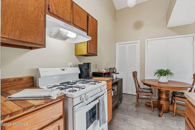 623 Paula Place, Las Cruces, NM 88001