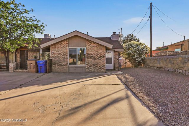 623 Paula Place, Las Cruces, NM 88001