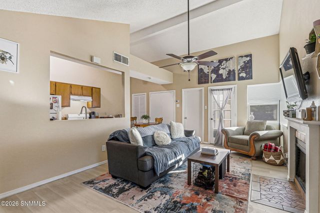623 Paula Place, Las Cruces, NM 88001